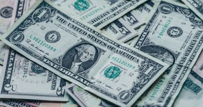 سعر الدولار في البنوك المصرية اليوم الأحد 14 ديسمبر 2025