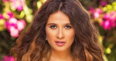 برج الجدى: توقعات الأبراج للنجمة ياسمين عبدالعزيز في 2026