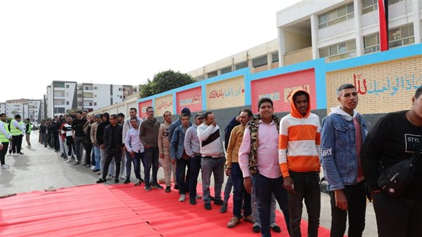 عاجل: التعليم يصدر إجراءً حول حفل لمرشح داخل مدرسة بالقليوبية