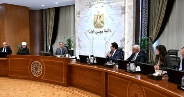 رئيس الوزراء يتابع تعزيز الخدمات والأنشطة في المحافظات الحدودية