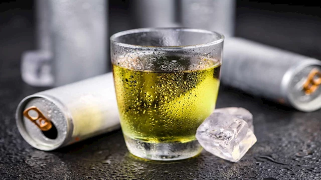 الإفراط بمشروبات الطاقة يسبب السكتة الدماغية