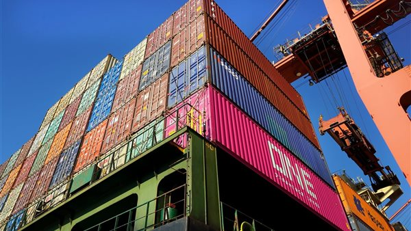 الإمارات تتصدر قائمة أكبر 5 دول باستقبال الصادرات المصرية