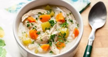 4 وصفات شوربة الفراخ الدافئة واللذيذة