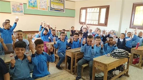 فحص 394 ألفًا و274 طالبًا في بني سويف ضمن مبادرة عيون أطفالنا مستقبلنا