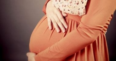 مليارديرات صينيون يسعون لأمهات بديلات في أمريكا للحفاظ على السلالة