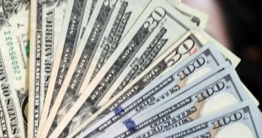 ثبات سعر الدولار في البنوك المصرية الثلاثاء 16-12-2025