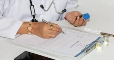 الهند تلزم الأطباء بكتابة الروشتة بوضوح