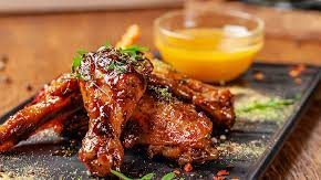 أوراك الدجاج بصوص صويا بطعم شهي