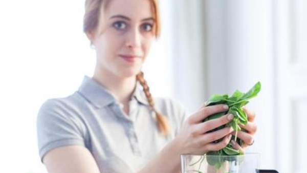 النظام الغذائي النباتي: فوائده الصحية ومحاذير التغذية