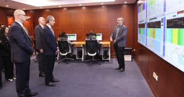 وزير الاتصالات يفتتح مقر مركز مراقبة الطيف الترددي بالجيزة