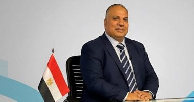 خبير اقتصادى: الدولار العالمى سيظل يتذبذب ويميل للضعف في 2026