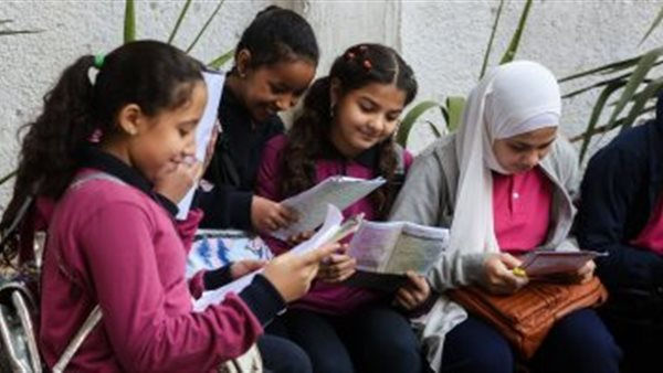 نماذج امتحانات الصف الرابع الابتدائي PDF