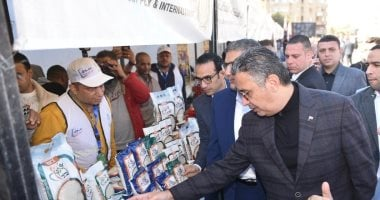 وزير التموين: تخفيضات حتى 30% على السلع في سوق اليوم الواحد