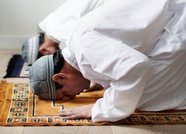 مواقيت الصلاة في القاهرة والمحافظات الأحد 21 ديسمبر 2025