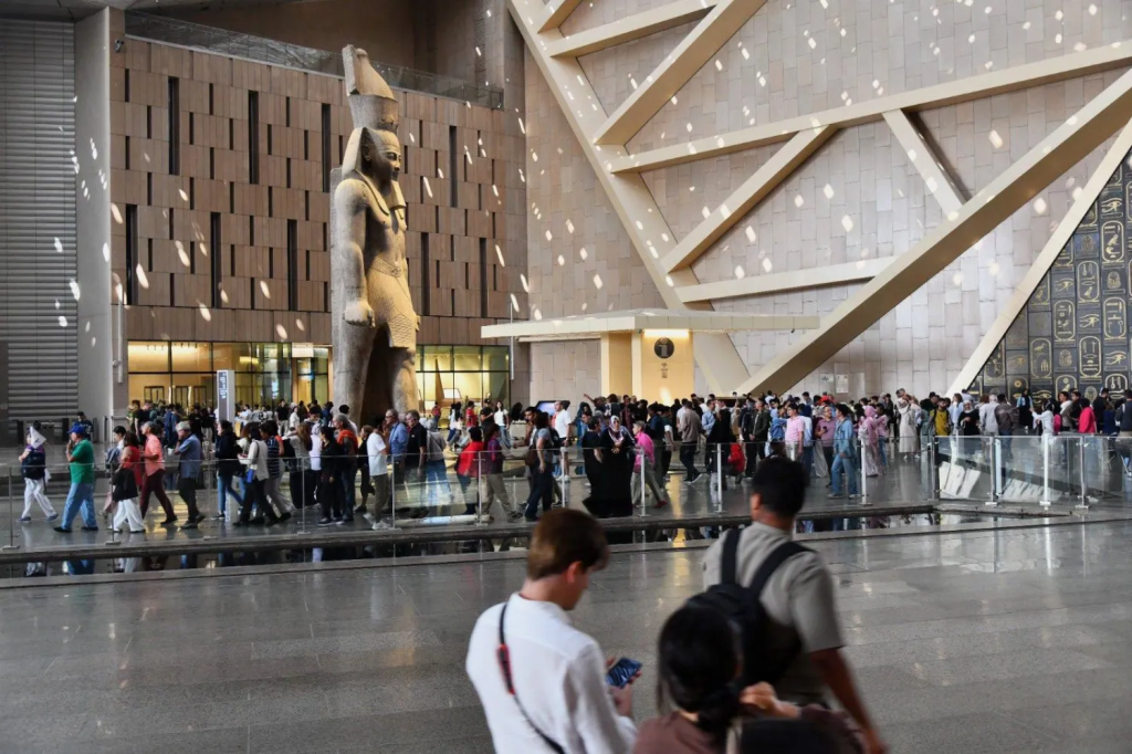 كيف تقضي رأس السنة في بلدين مختلفين؟