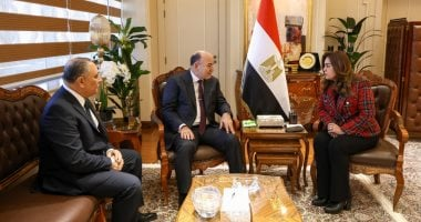 وزيرة التنمية المحلية: استغلال الأراضى المستردة في تنفيذ مشروعات تنموية