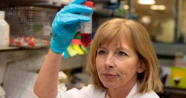 علماء بريطانيون: لقاح مضاد للسرطان في حقنة واحدة خلال 10 سنوات