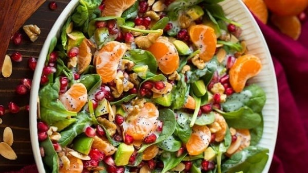 طريقة تحضير سلطة اليوسفى والخضار