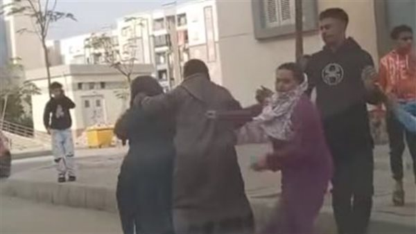 منعته من الغش فكانت الصدمة.. كواليس واقعة طالب ومعلمة في الجيزة