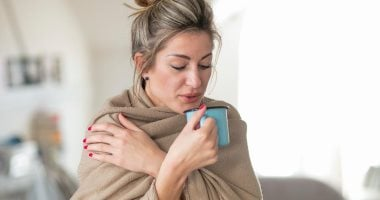 لماذا لا تشعر بالبرد في هذا الجو؟ تفسير العلماء لهذه الظاهرة