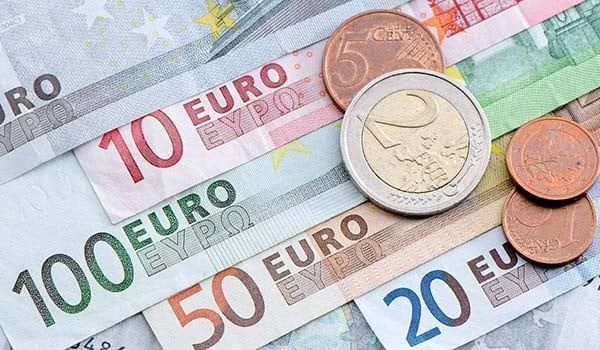 بنهاية التعاملات.. سعر اليورو مقابل الجنيه اليوم 5 يناير 2026