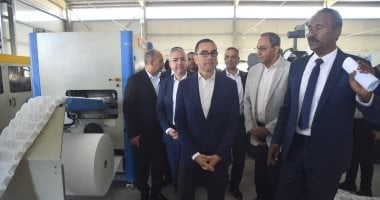 وزير الاستثمار: تشجيع المنتج المحلي وتطوير الصناعة المصرية في المحافظات