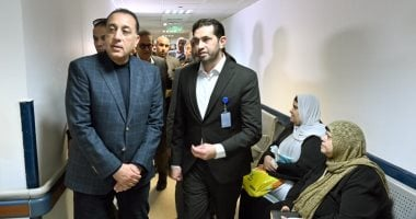 رئيس الوزراء يزور مستشفى أم المصريين