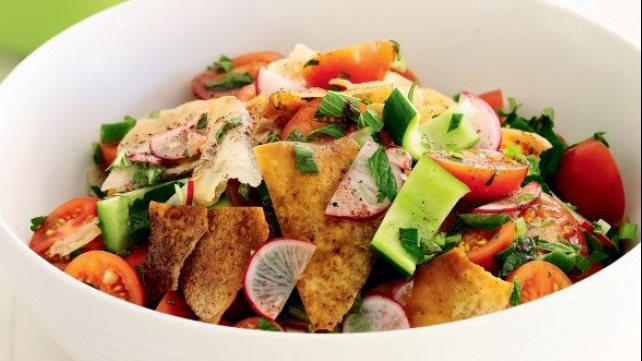 وصفة سلطة الفتوش الأصلية