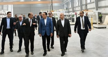 رئيس الوزراء يفتتح كامستون للصناعات المتطورة بالسخنة بـ8 ملايين دولار