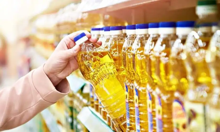 القابضة للصناعات الغذائية تطرح زيوت الطعام بأسعار مخفضة قبل رمضان