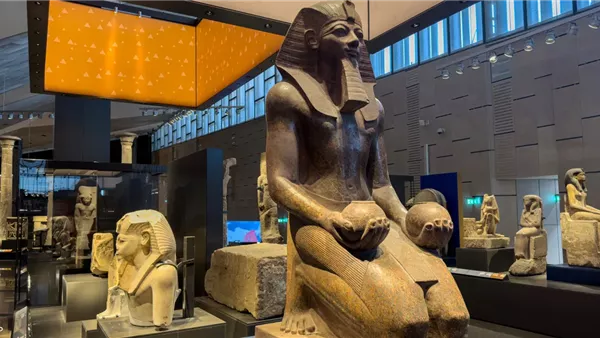 من الحجز حتى الخروج: كيف طورت مصر تجربة زيارة المواقع الأثرية؟