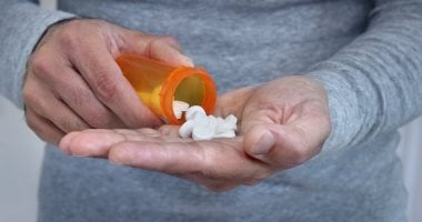 أثر مسكنات الألم على الكلى: 7 نصائح لتناولها بأمان