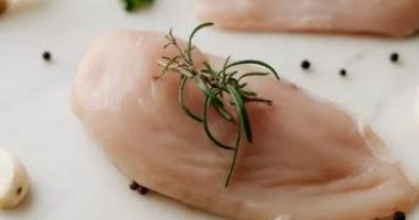 طريقة عمل دجاج مسحب على الفحم في المنزل