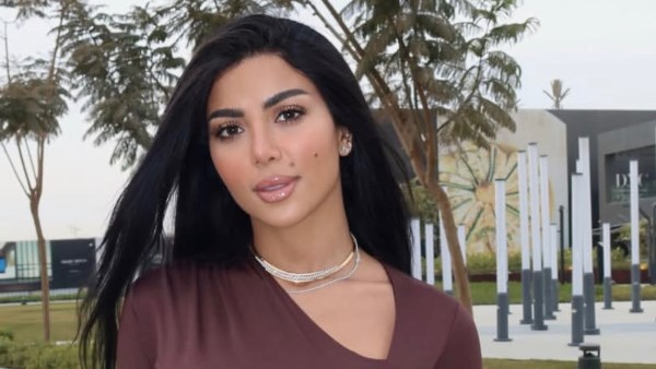 كارولين عزمي تتألق في ظهورها الأخير