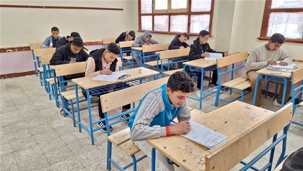 غدًا بدء تصحيح أوراق الإعدادية في 3 قطاعات بكفر الشيخ