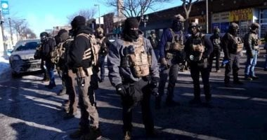 مقتل شخص على يد ضباط فيدراليين في مينيسوتا الأمريكية