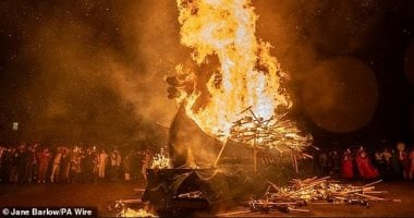 حكاية مهرجان النار في جزر شتلاند باسكتلندا يقام كل يناير
