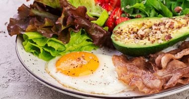 دايت الكيتو: كيف يؤثر على مستويات سكر الدم ويسبب الكبد الدهنى؟