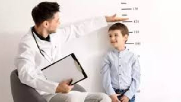 ابني مش بيطول.. تفاصيل النظام الغذائي الصحي اليومي للطفل