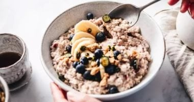 الشوفان والكوليسترول: ماذا تقول النتائج العلمية؟