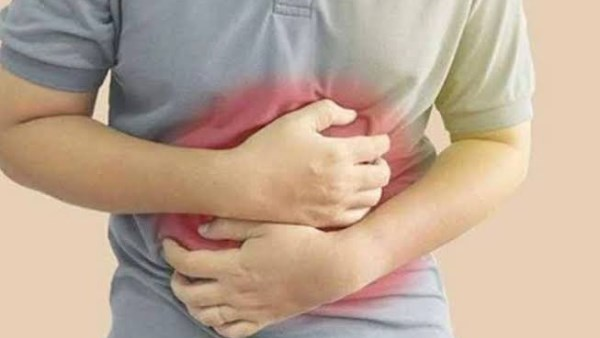 آلام المعدة المتكررة: متى تشير إلى مرض خطير ينبغي الانتباه إليه؟