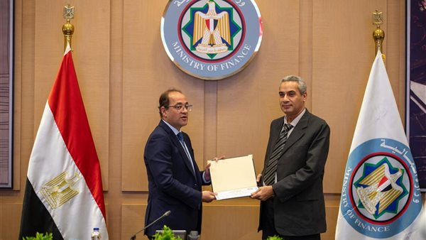 تنسيق بين المالية ومركز المعلومات لتعزيز الابتكار وبناء الثقة بين المواطنين والحكومة