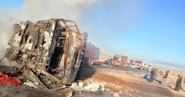 مصرع 4 أشخاص وإصابة 4 آخرين في تصادم سيارتين بطريق إدفو-مرسى علم