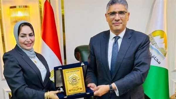 محافظ الجيزة يلتقي رئيس مجلس إدارة المعاهد القومية لتطوير المدارس