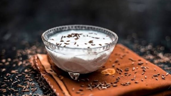 الزبادي والكمون للتخسيس: هل يساعدان في إنقاص الوزن؟