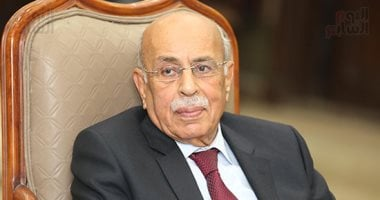 جنازة الدكتور مفيد شهاب بعد صلاة العصر من مسجد المشير طنطاوى