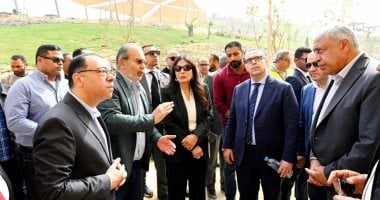 وزيرة الإسكان تفقد حدائق تلال الفسطاط وتؤكد أعلى معايير الجودة