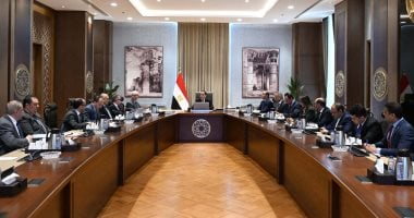 رئيس الوزراء يعرض التقديرات الأولية لموازنة 2026-2027