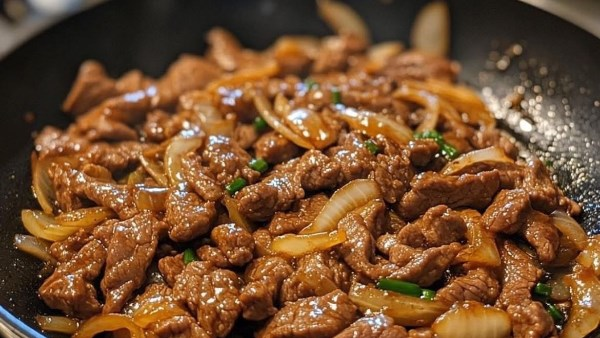 طبق قطع لحم بالبصل المكرمل جديد لرمضان