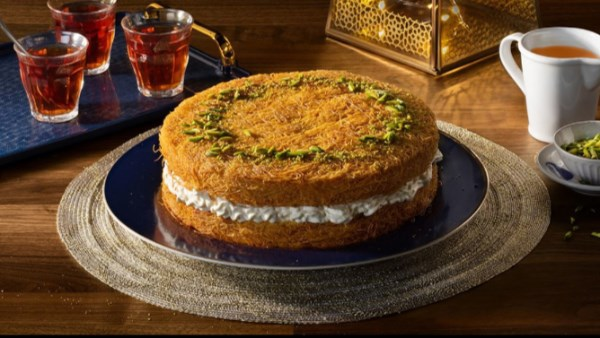 كنافة بالقشطة الكدابة: مقرمشة وكريمية